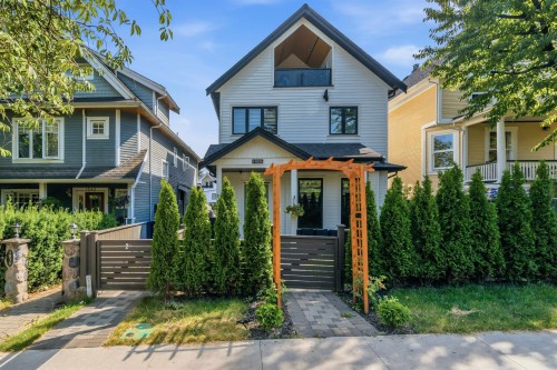 2-1826 2Nd Avenue E, Vancouver, BC - Outdoor With Facade