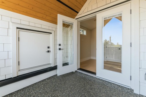 2-1826 2Nd Avenue E, Vancouver, BC - Outdoor With Exterior