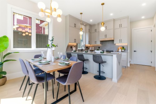2-1826 2Nd Avenue E, Vancouver, BC - Indoor Photo Showing Dining Room