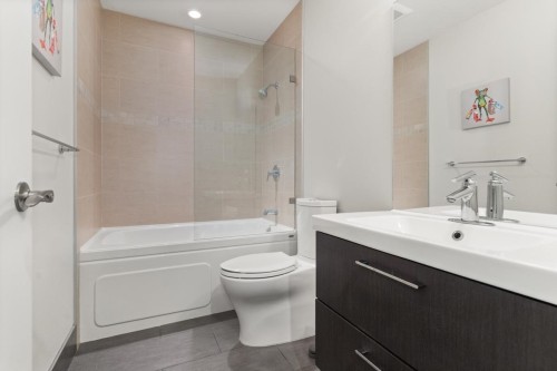 4080 15Th Avenue W, Vancouver, BC 