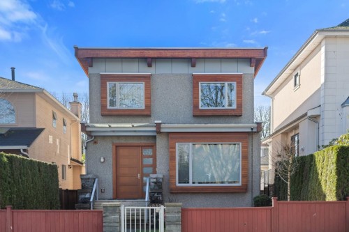 4080 15Th Avenue W, Vancouver, BC 