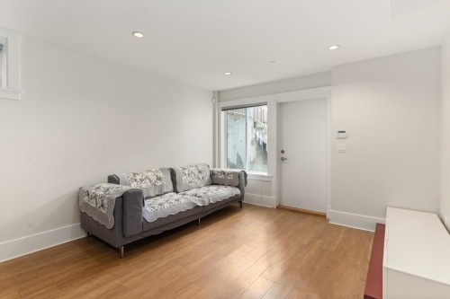 4080 15Th Avenue W, Vancouver, BC 