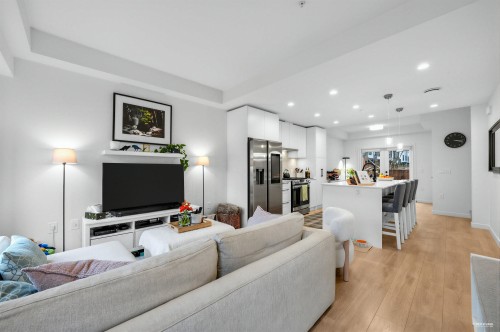 162-565 2nd Street E North Vancouver, BC V7L 1E1
