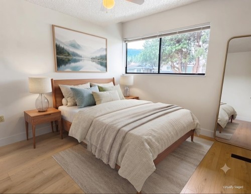 3220 Harwood Avenue, Coquitlam, BC - Indoor Photo Showing Bedroom
