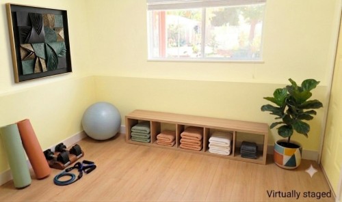 3220 Harwood Avenue, Coquitlam, BC - Indoor Photo Showing Other Room