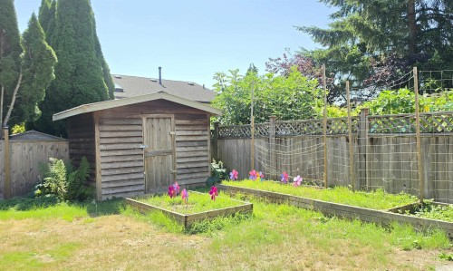 3220 Harwood Avenue, Coquitlam, BC - Outdoor