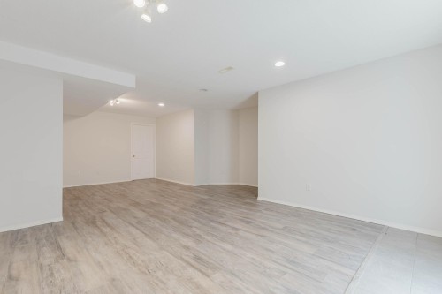 1565 Bramble Lane, Coquitlam, BC - Indoor Photo Showing Other Room
