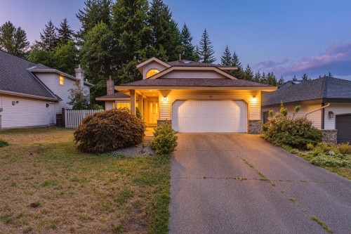 1565 Bramble Lane, Coquitlam, BC - Outdoor