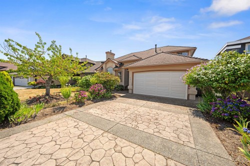 2677 Fortress Drive, Port Coquitlam, BC - Outdoor