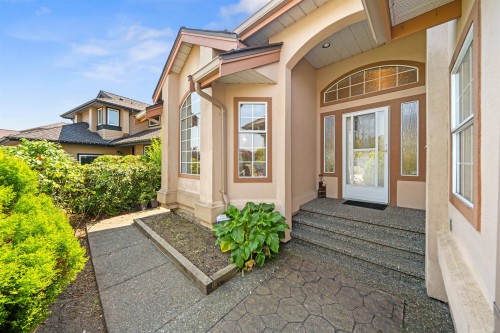 2677 Fortress Drive, Port Coquitlam, BC - Outdoor