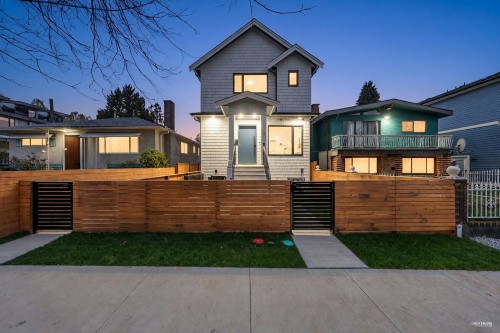 2715 Cheyenne Avenue, Vancouver, BC - Outdoor