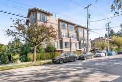 2106 Yew Street Vancouver, BC V6K 3G7