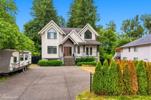 23376 124 Avenue, Maple Ridge, BC - Outdoor With Deck Patio Veranda With Facade