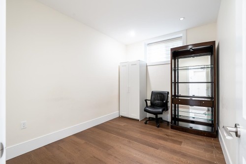 152 48Th Avenue W, Vancouver, BC - Indoor Photo Showing Other Room