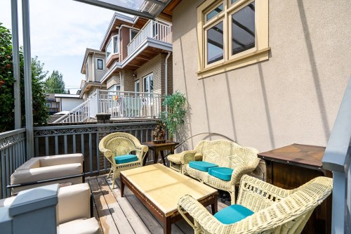 152 48Th Avenue W, Vancouver, BC - Outdoor With Exterior