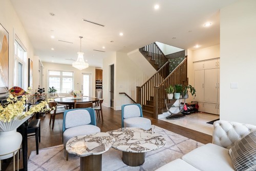 152 48Th Avenue W, Vancouver, BC - Indoor