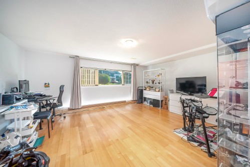 5311 Colbeck Road, Richmond, BC - Indoor