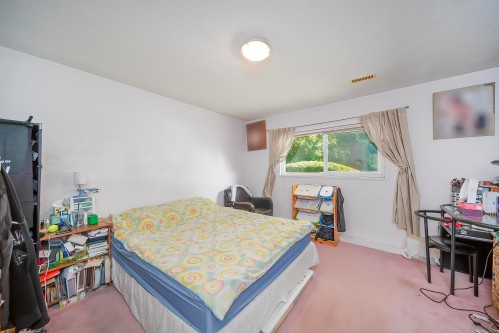 5311 Colbeck Road, Richmond, BC - Indoor Photo Showing Bedroom