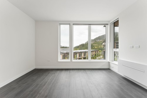 421-1500 Scott Crescent, Squamish, BC - Indoor Photo Showing Other Room