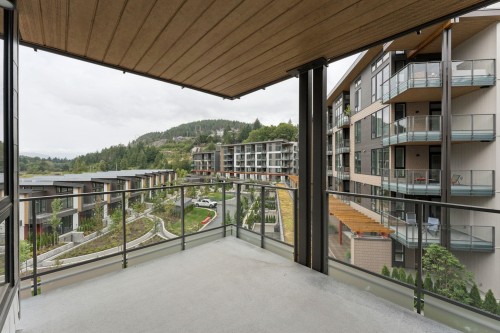 421-1500 Scott Crescent, Squamish, BC - Outdoor With Balcony With Exterior