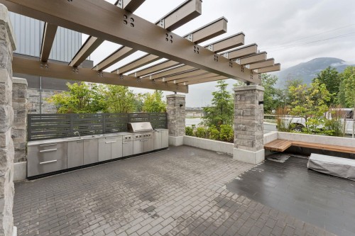 421-1500 Scott Crescent, Squamish, BC - Outdoor With Exterior