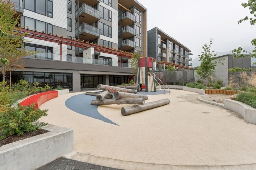 421-1500 Scott Crescent, Squamish, BC - Outdoor With Balcony