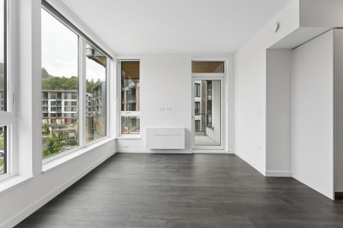 421-1500 Scott Crescent, Squamish, BC - Indoor Photo Showing Other Room