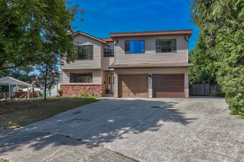 12229 Forest Place  Maple Ridge, BC V2X 8G4