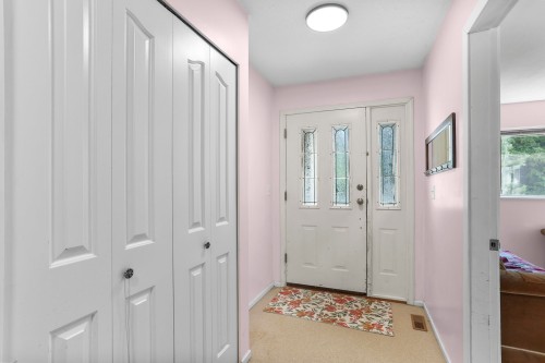 12229 Forest Place, Maple Ridge, BC - Indoor Photo Showing Other Room