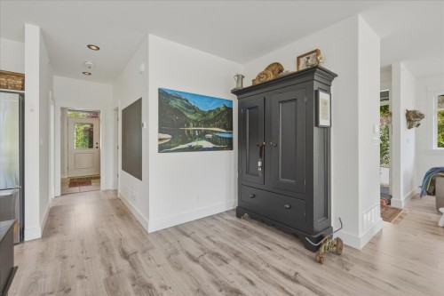 2985 Strangway Place, Squamish, BC - Indoor Photo Showing Other Room