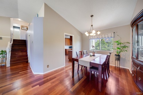 1295 Daimler Street, Coquitlam, BC - Indoor Photo Showing Dining Room