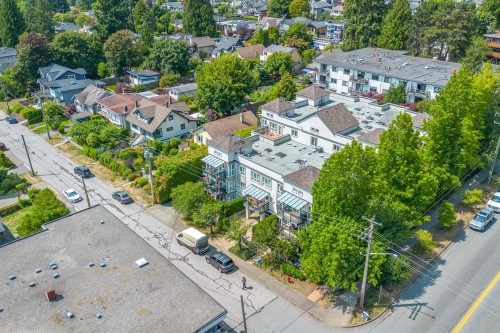 403-106 Kings Road W, North Vancouver, BC - Outdoor With View