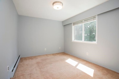 202-8040 Ryan Road, Richmond, BC - Indoor Photo Showing Other Room