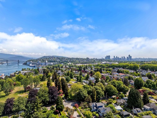 2587 Yale Street, Vancouver, BC - Outdoor With View