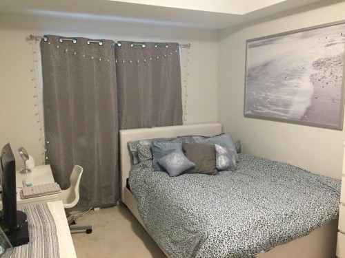 1461 Dayton Street, Coquitlam, BC - Indoor Photo Showing Bedroom