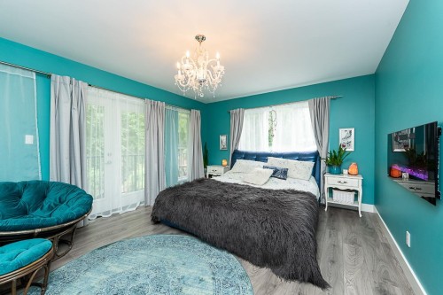 1461 Dayton Street, Coquitlam, BC - Indoor Photo Showing Bedroom