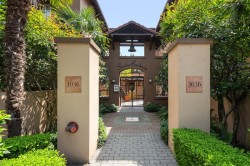 26-3036 4 Avenue W Vancouver, BC V6K 1R4