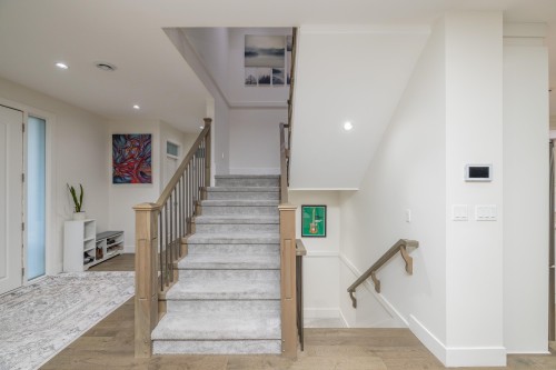 1025 Ranch Park Way, Coquitlam, BC - Indoor Photo Showing Other Room