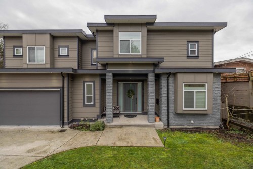 1025 Ranch Park Way, Coquitlam, BC - Outdoor With Facade