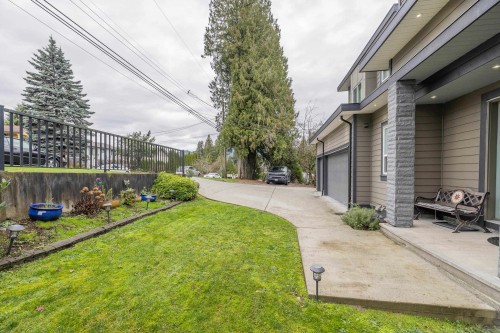 1025 Ranch Park Way, Coquitlam, BC - Outdoor