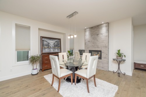 1025 Ranch Park Way, Coquitlam, BC - Indoor Photo Showing Dining Room