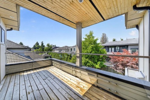 9571 Diamond Road, Richmond, BC - Outdoor With Deck Patio Veranda With Exterior