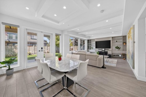 9571 Diamond Road, Richmond, BC - Indoor
