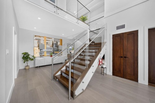 9571 Diamond Road, Richmond, BC - Indoor Photo Showing Other Room