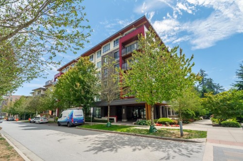 302-3581 Ross Drive, Vancouver, BC - Outdoor