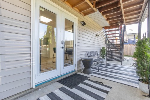 22531 Kendrick Loop, Maple Ridge, BC - Outdoor With Deck Patio Veranda With Exterior