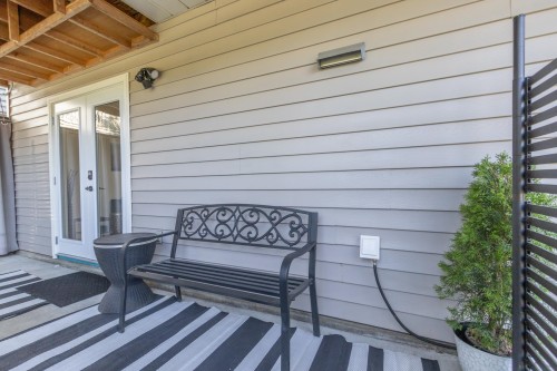 22531 Kendrick Loop, Maple Ridge, BC - Outdoor With Exterior