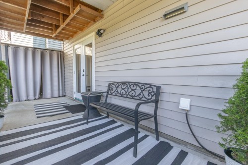 22531 Kendrick Loop, Maple Ridge, BC - Outdoor With Exterior