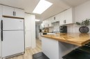 22531 Kendrick Loop, Maple Ridge, BC  - Indoor Photo Showing Kitchen 