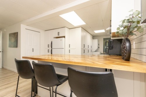 22531 Kendrick Loop, Maple Ridge, BC - Indoor